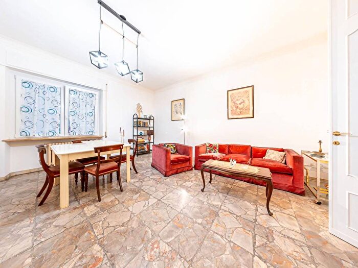 Appartamento bilocale in affitto in Via Pier Luigi Sagramoso, Camilluccia Farnesina, Roma