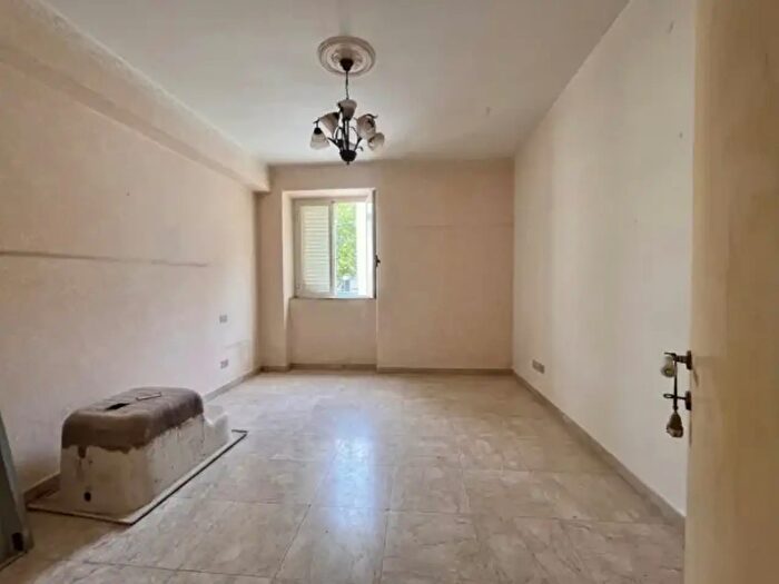 Appartamento quadrilocale in vendita in Via dei Vespri, Barcellona Pozzo Di Gotto