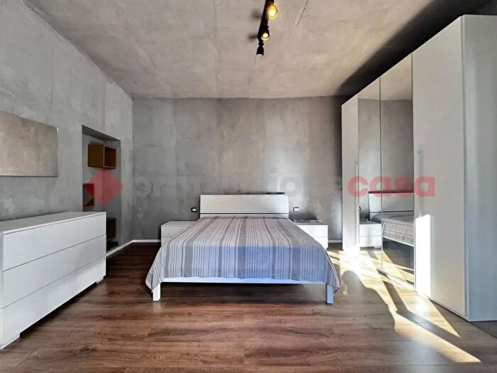 Casa con 5 locali in vendita in Via Felice Cavallotti, Arona
