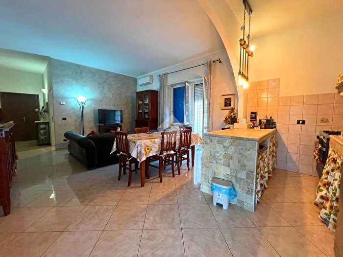 Appartamento quadrilocale in vendita in Via di Vermicino, Roma