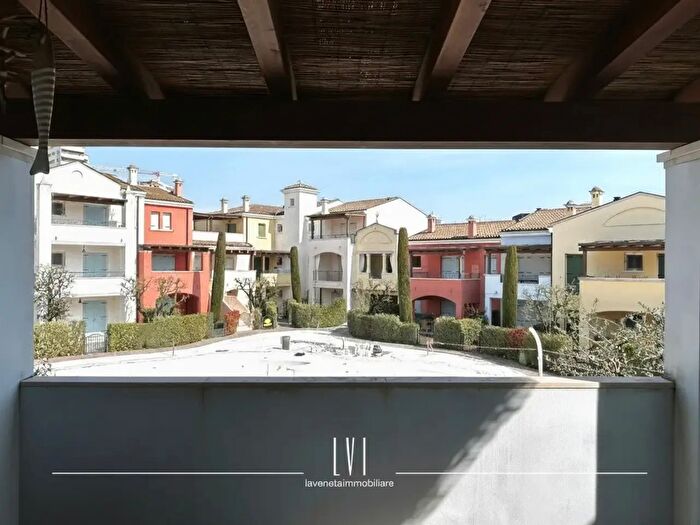 Appartamento trilocale in vendita in Via Monsignore Giovanni Marcato, Jesolo