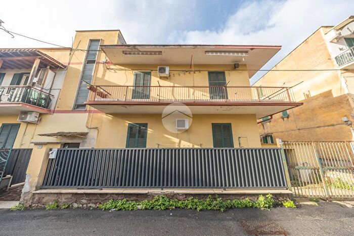 Appartamento trilocale in vendita in Via Campania, Tivoli