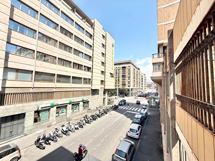 Appartamento con 6 locali in affitto in via Giacomo Puccini, Corso Sicilia Fiera, Catania
