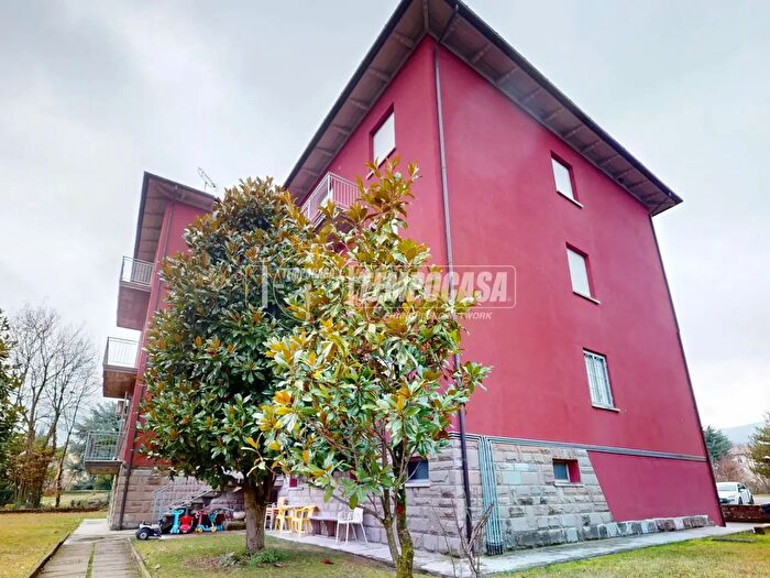 Appartamento trilocale in vendita in Via della Pace Savigno, Valsamoggia