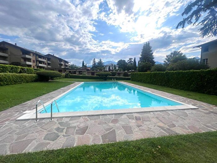 Appartamento bilocale in affitto in via lungolario polti, Colico Piano, Colico