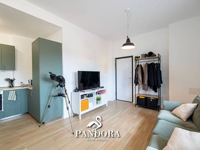 Appartamento bilocale in affitto in Via Galileo Galilei, Semicentro Ospedale, Gallarate