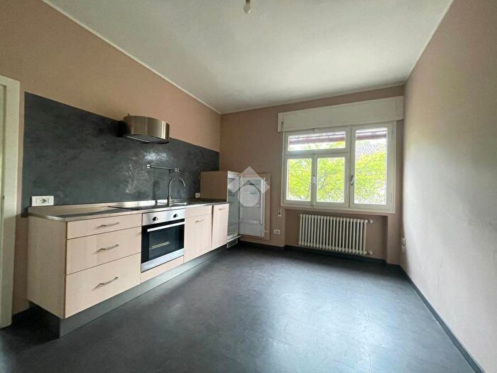 Appartamento con 5 locali in affitto in Viale Gorizia, Centro, Conegliano