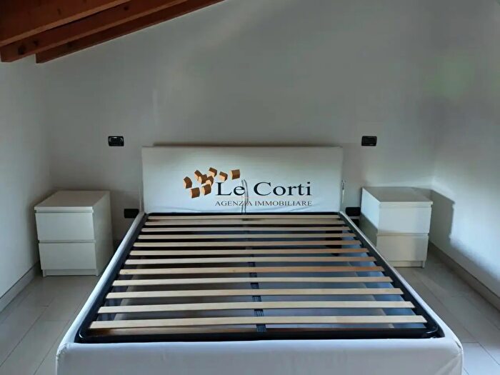 Appartamento trilocale in affitto in Lonigo
