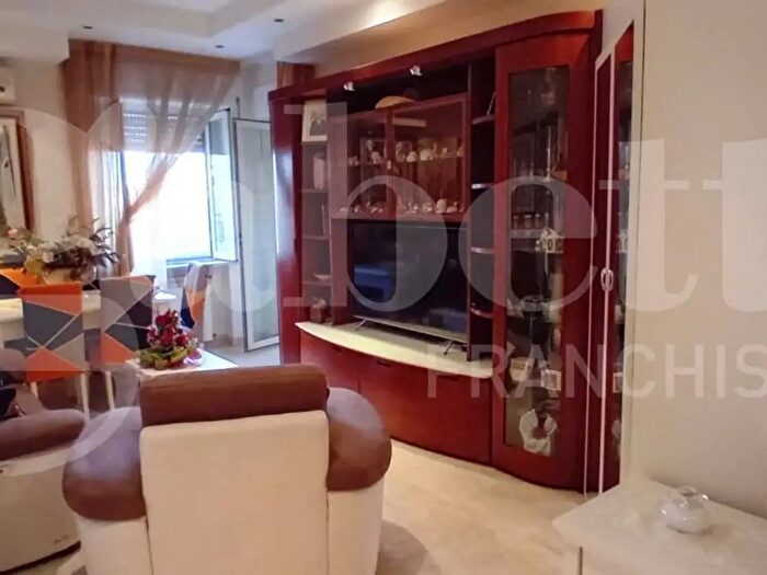 Appartamento quadrilocale in vendita in Via Anile, Catanzaro