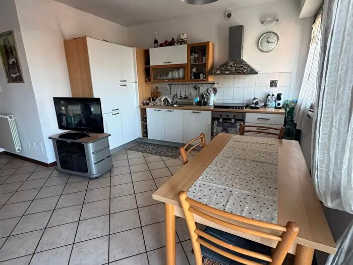 Appartamento trilocale in vendita in Prato