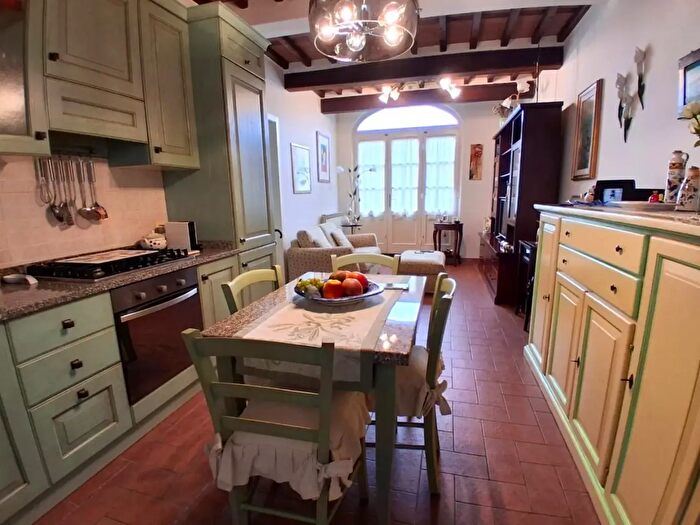 Appartamento trilocale in vendita in Capannori