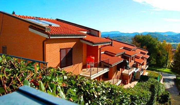 Appartamento bilocale in vendita in Via Benedetto Costa, Sarnano