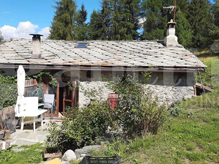 Casa con 5 locali in vendita in via Richardette, Sauze d'Oulx