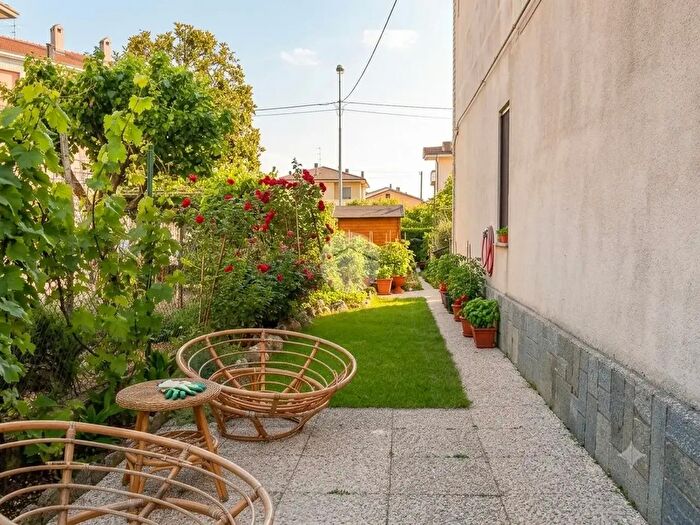 Appartamento quadrilocale in vendita in Via Marentino, Chieri