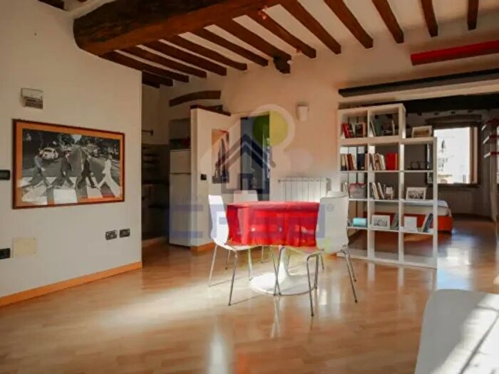 Appartamento bilocale in affitto in Via Magenta, Cremona