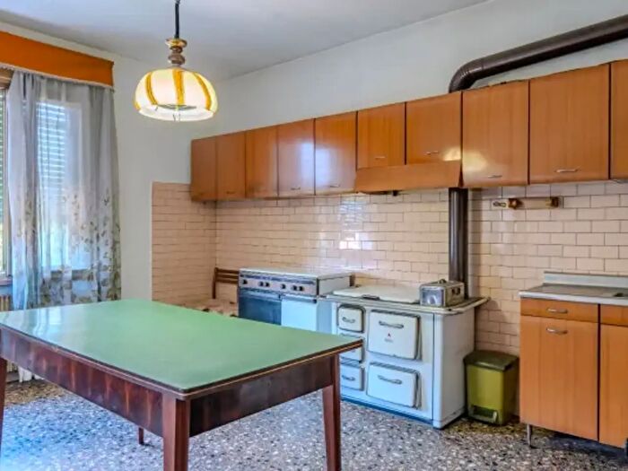 Casa con 6 locali in vendita in Via San Rocco, Mussolente
