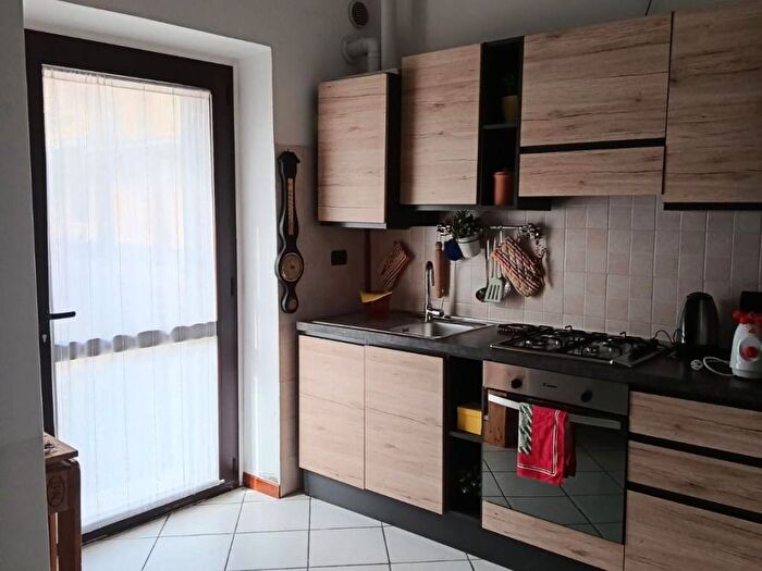 Appartamento in affitto in Via Giuseppe Mazzini, Centro, Arluno