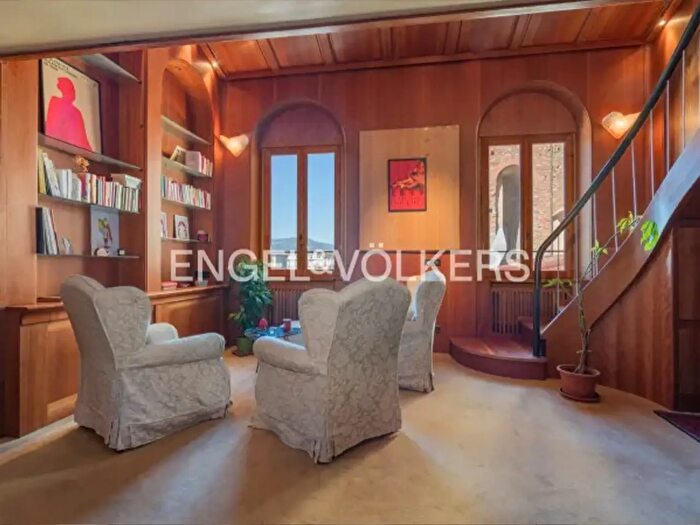 Appartamento trilocale in vendita in Borgo San Frediano, Firenze