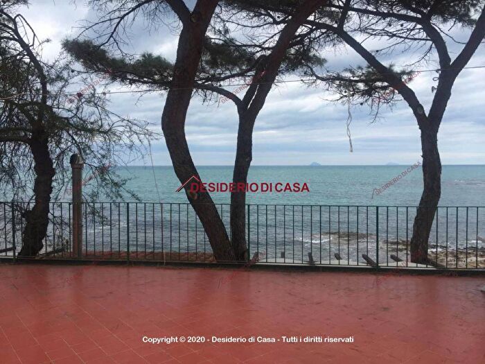 Casa trilocale in affitto in SS, Cefalù