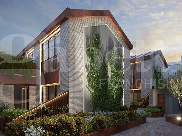 Appartamento con 5 locali in vendita in Via Paolo Sarpi, Milano