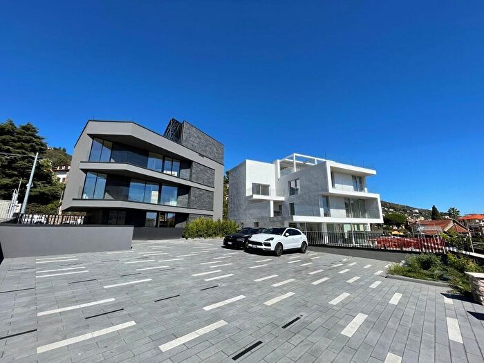 Appartamento trilocale in vendita in Via Adelasia, Alassio