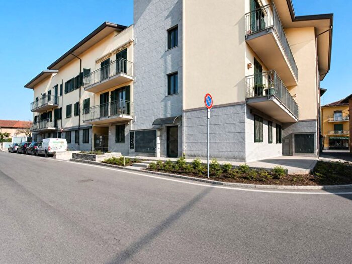 Appartamento bilocale in affitto in Via Quarto dei Mille, Gerenzano