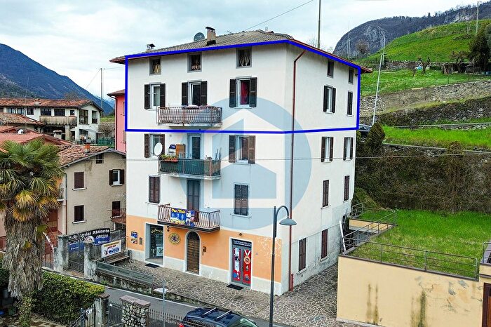 Appartamento trilocale in vendita in Via Filone, Sovere