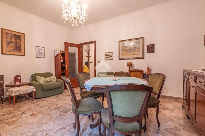 Appartamento quadrilocale in vendita in Via Guglielmo Marconi, Verona