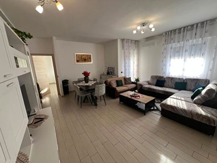 Appartamento quadrilocale in vendita in Via Antonio Fantoni, Covo