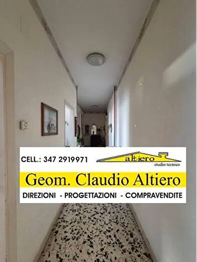 Appartamento con 5 locali in vendita in Via Circumvallazione Torre del Greco, Torre Del Greco