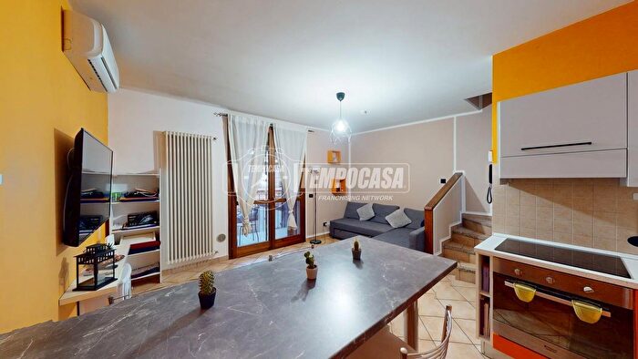 Appartamento bilocale in vendita in Via Padre Alfani, Cesano Maderno