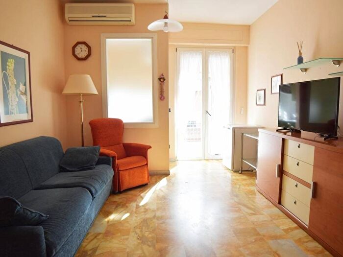 Appartamento trilocale in affitto in Via Louis Pasteur, Fenarina Via Neghelli Collina di Ponente, Alassio