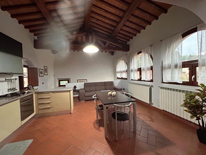 Appartamento trilocale in vendita in Castelfranco Piandiscò