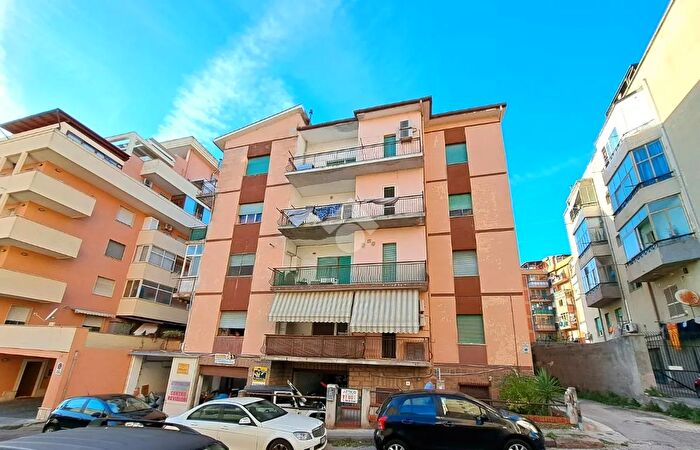 Appartamento in vendita in Via Baronia, Sassari