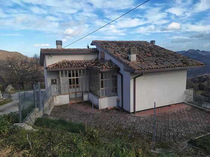 Casa bilocale in vendita in Novafeltria Rn, Novafeltria