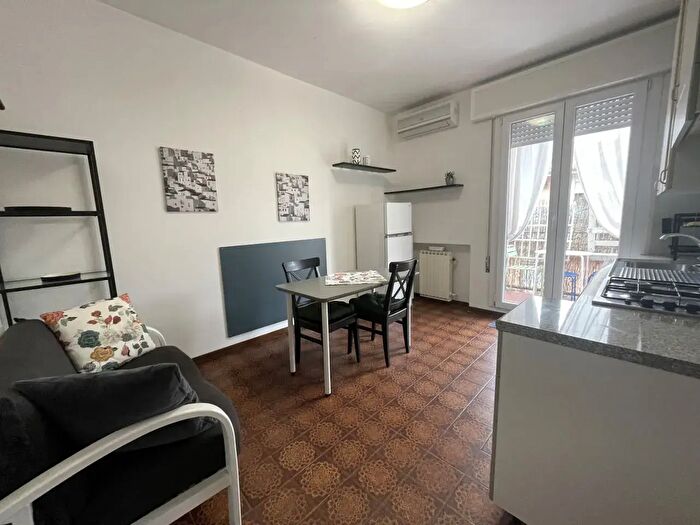 Appartamento bilocale in affitto in Via Carissimi, Padova