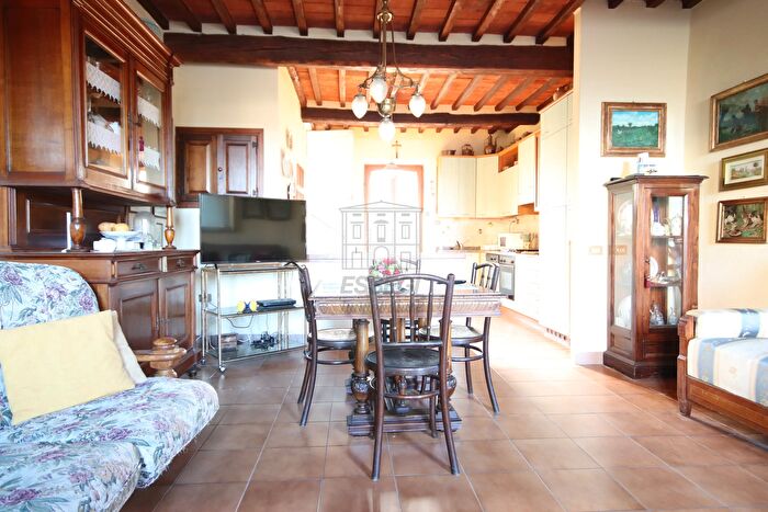 Casa con 5 locali in vendita in Strada Comunale di Vorno, Capannori