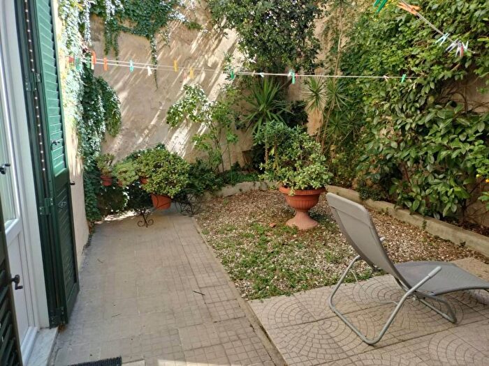 Appartamento trilocale in affitto in Viale Italia, Stadio, Livorno