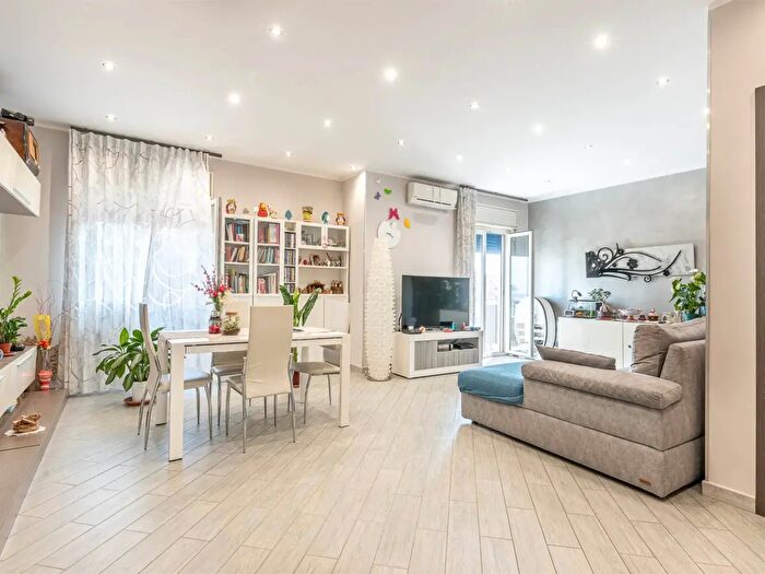 Appartamento quadrilocale in vendita in Palermo