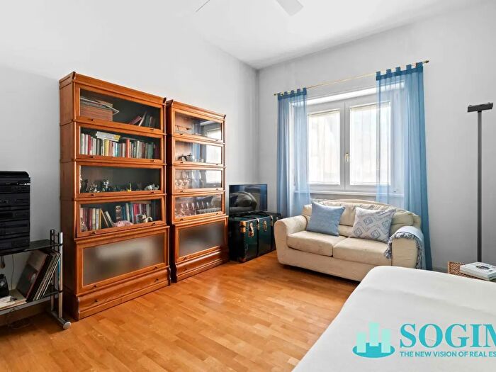 Appartamento bilocale in vendita in Piazza San Giuseppe, Milano