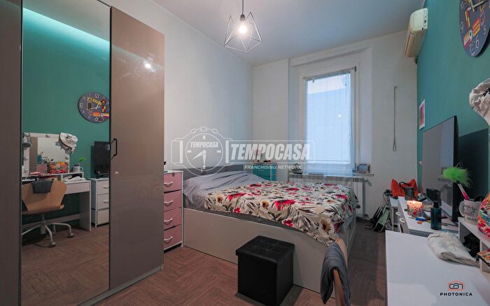 Appartamento trilocale in vendita in Via Portone, Ravenna