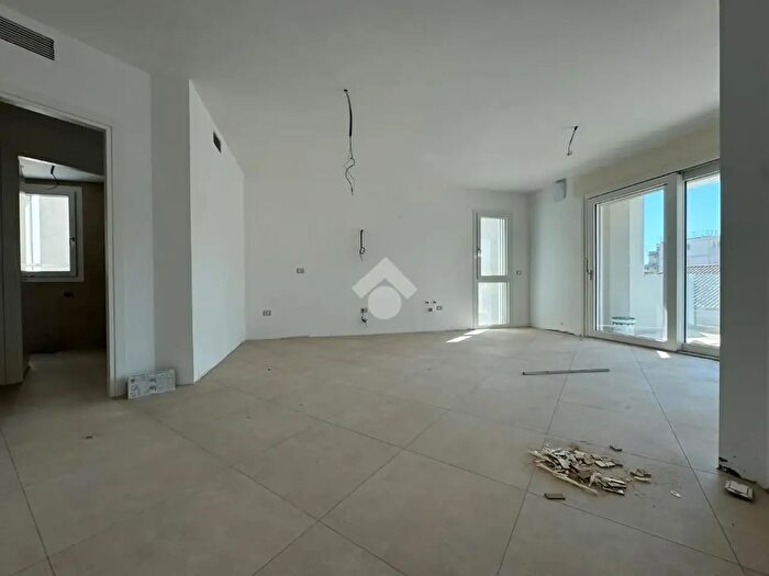 Appartamento trilocale in vendita in Via Belvedere, Cattolica