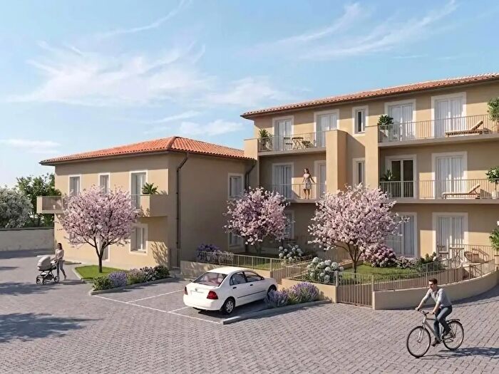Appartamento trilocale in vendita in Via San Bartolomeo, Missaglia