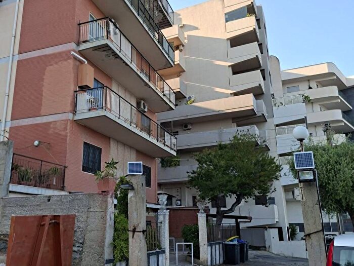 Appartamento quadrilocale in affitto in Strada Panoramica dello Stretto, Litoranea Panoramica, Messina