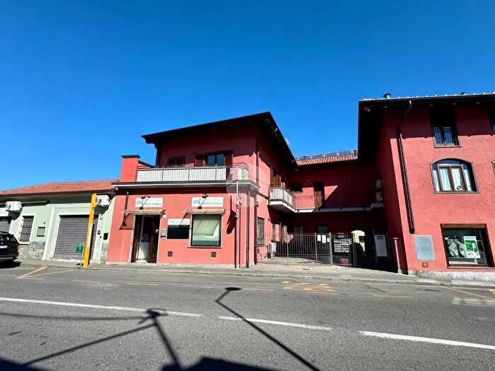 Case in Vendita e in Affitto - 3