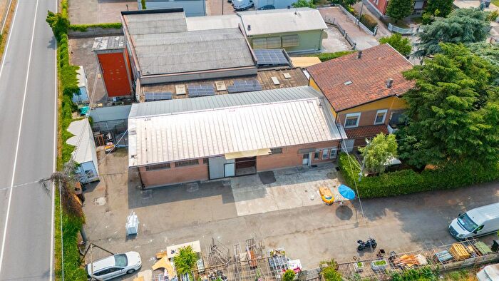 Appartamento con 6 locali in vendita in Via Alcide De Gasperi, Campagnola Emilia