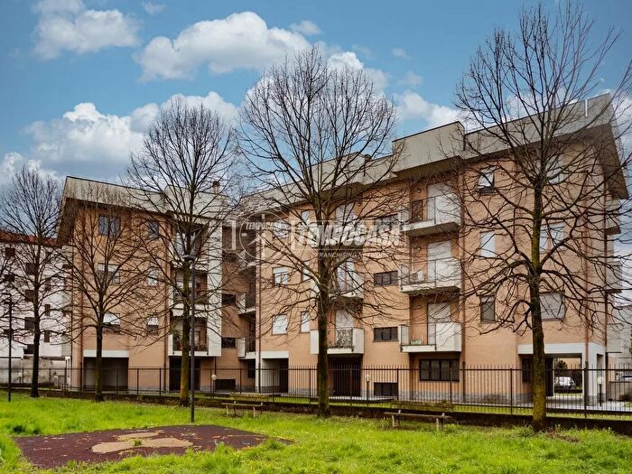 Appartamento quadrilocale in vendita in Via Santa Caterina, Muggiò