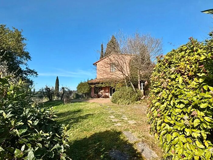 Casa con 8 locali in vendita in San Miniato