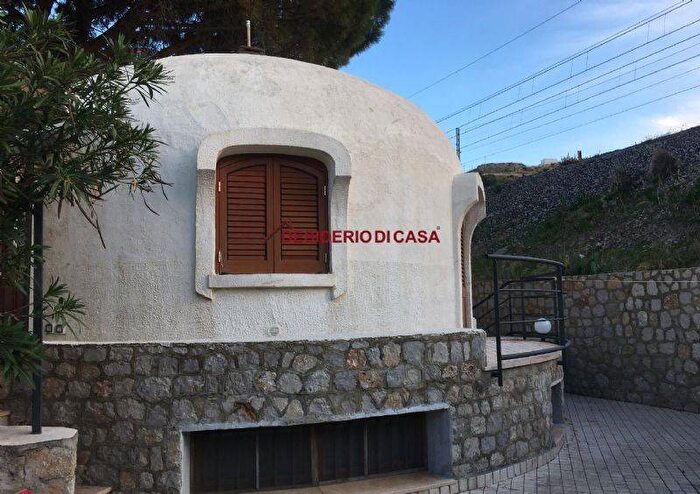 Appartamento con 5 locali in affitto in Via Consolare, Torre Colonna Sperone, Altavilla Milicia