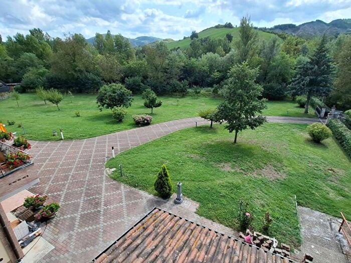 Casa quadrilocale in affitto in Respiccio, Fornovo di Taro